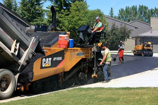 Best Driveway Paving Contractor  in Woodland Hills, UT